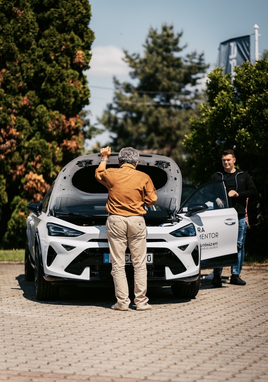 25.05.30_Cupra Roadshow-Miskolc-46.jpg