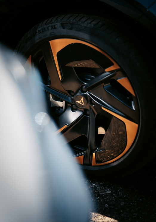 25.05.30_Cupra Roadshow-Miskolc-12.jpg