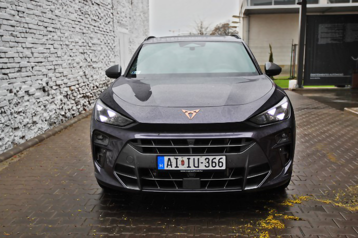 Ez tényleg egy SUV 