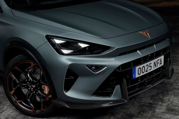 Az új CUPRA Formentor VZ5 – az ikonikus öt henger most végre szabadon, korlátok nélkül az utakon