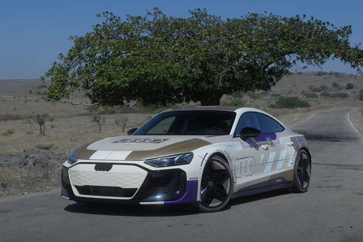 Rövid videó az Audi RS e-tron GT facelift prototípusáról